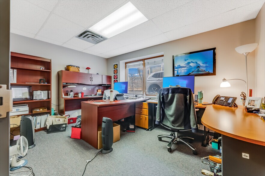 More Photos Of 224 Spruce St, Morgantown Office For Sale