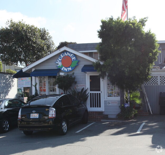 More Photos Of 703-735 S Coast Hwy, Laguna Beach Storefront For Lease
