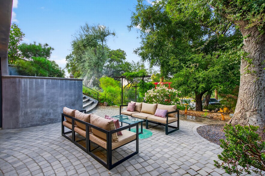 More Photos Of , Tujunga Multifamily For Sale