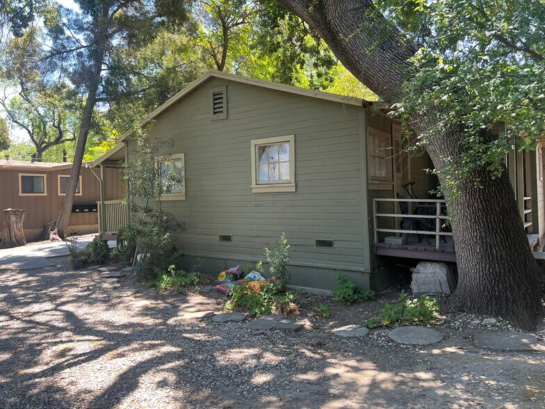 More Photos Of 1770 Parkside Dr., Walnut Creek Apartments For Sale
