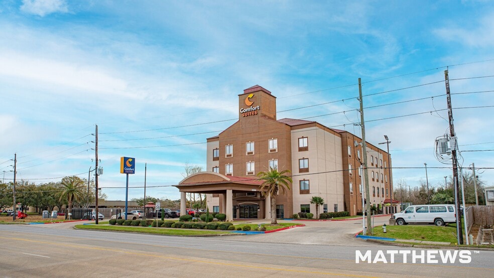 Primary Photo Of 5955 Walden Rd, Beaumont Hotel For Sale