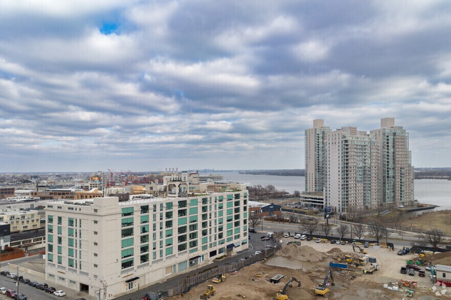 More Photos Of 1 Brown St, Philadelphia Apartments For Lease