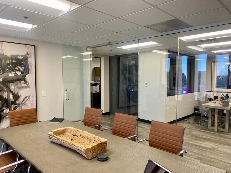 More Photos Of 6900 E Camelback Rd, Scottsdale Office For Lease