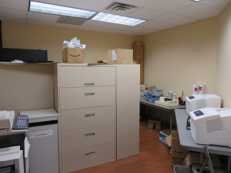 More Photos Of 92 E Main St, Somerville Office For Lease