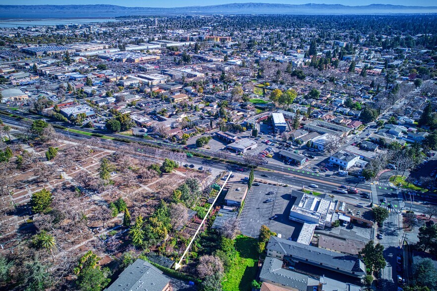 More Photos Of 332 Woodside Rd, Redwood City Land For Sale