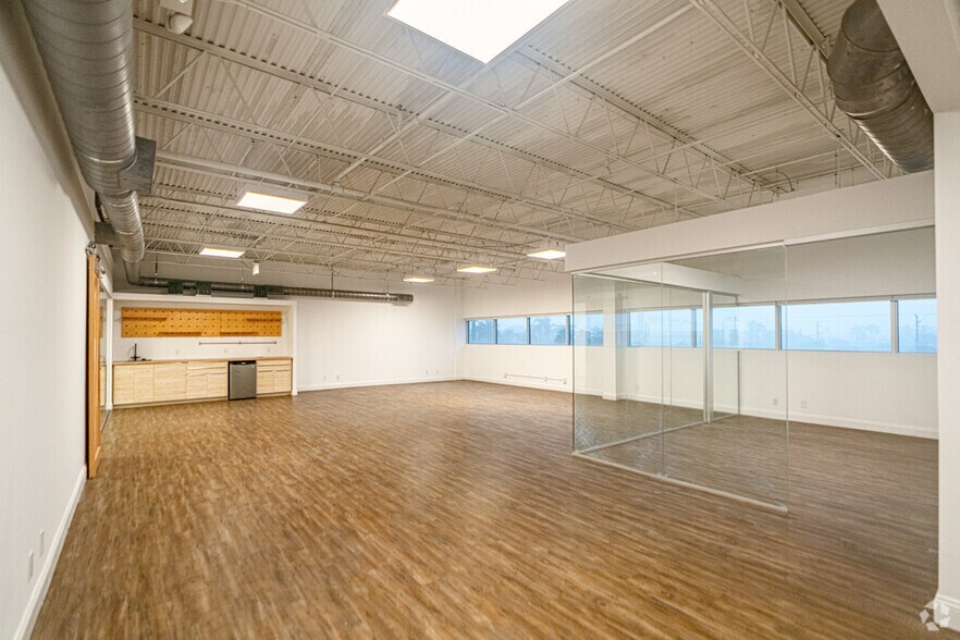 More Photos Of 2755 E Oakland Park Blvd, Fort Lauderdale Office For Lease