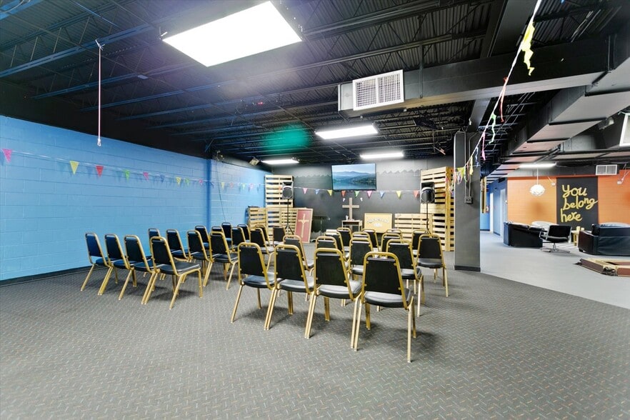 More Photos Of 1228 Todds Ln, Hampton Religious Facility For Sale