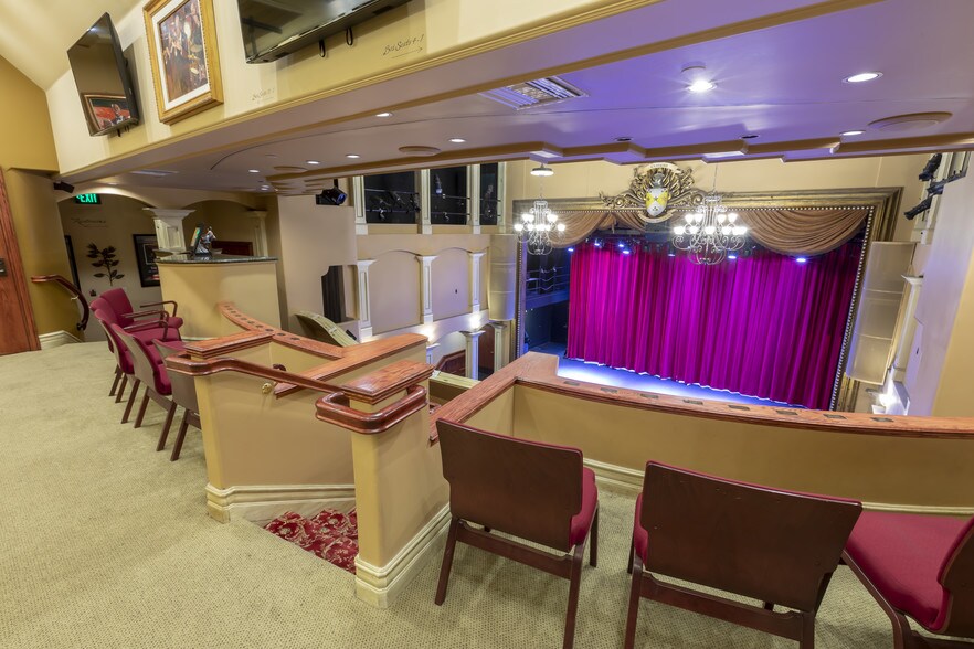 More Photos Of 100-112 N Citrus Ave, Covina Theater Concert Hall For Lease