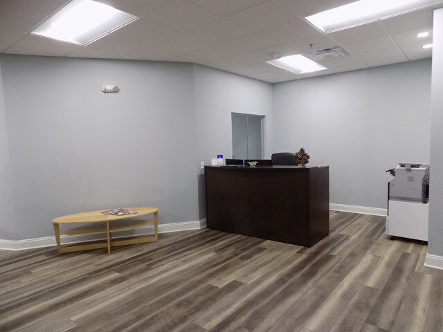 More Photos Of 600 Enterprise Dr, Oak Brook Medical For Lease