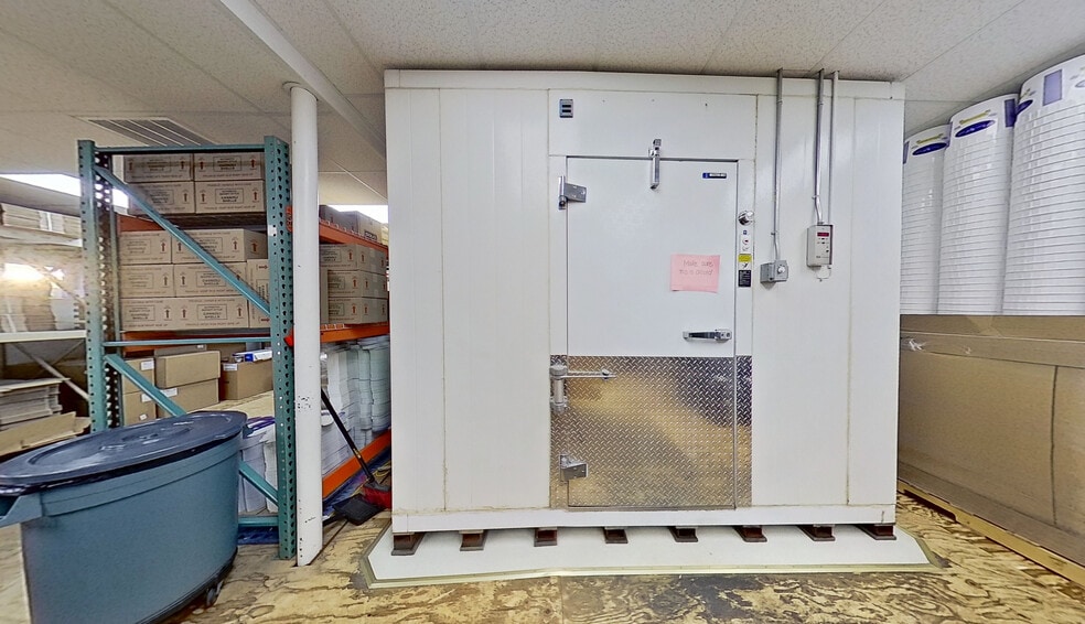 More Photos Of 62 W Inman Ave, Rahway Flex For Lease