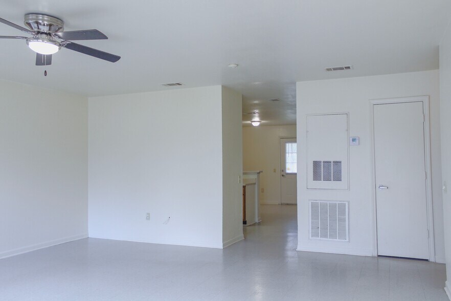 More Photos Of , Hammond Multifamily For Sale