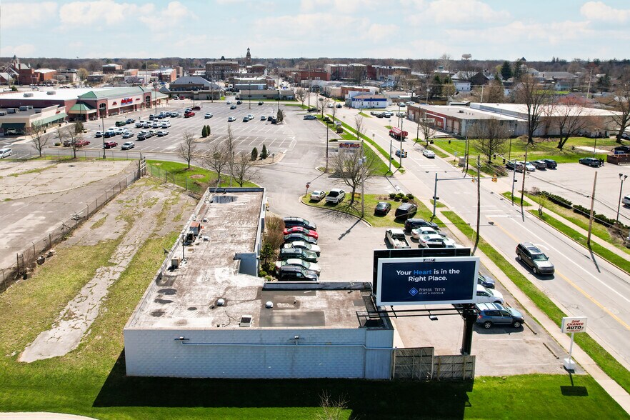 More Photos Of 100 Whittlesey Ave, Norwalk Research And Development For Sale