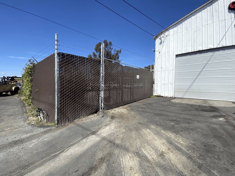 More Photos Of 7620 North Ave, Lemon Grove Service For Lease