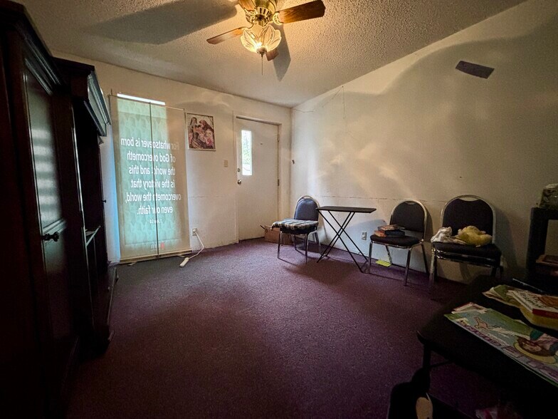 More Photos Of 5097 FM 1374 Rd, Huntsville Specialty For Sale