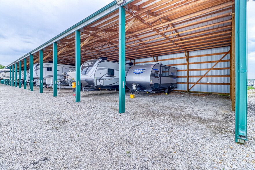 More Photos Of 18316 Collins Rd, Smithville Land For Lease