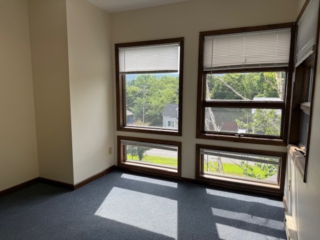 More Photos Of 21 Mohawk Trl, Greenfield Unknown For Lease