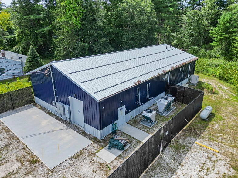 More Photos Of 700 S Main St, Sheffield Refrigeration Cold Storage For Sale