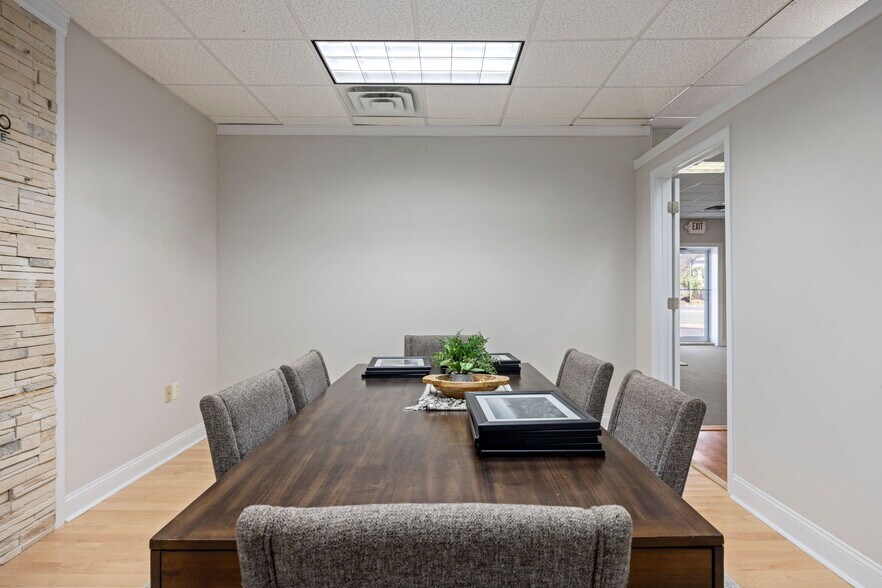 More Photos Of 2503 Jefferson Hwy, Waynesboro Freestanding For Lease