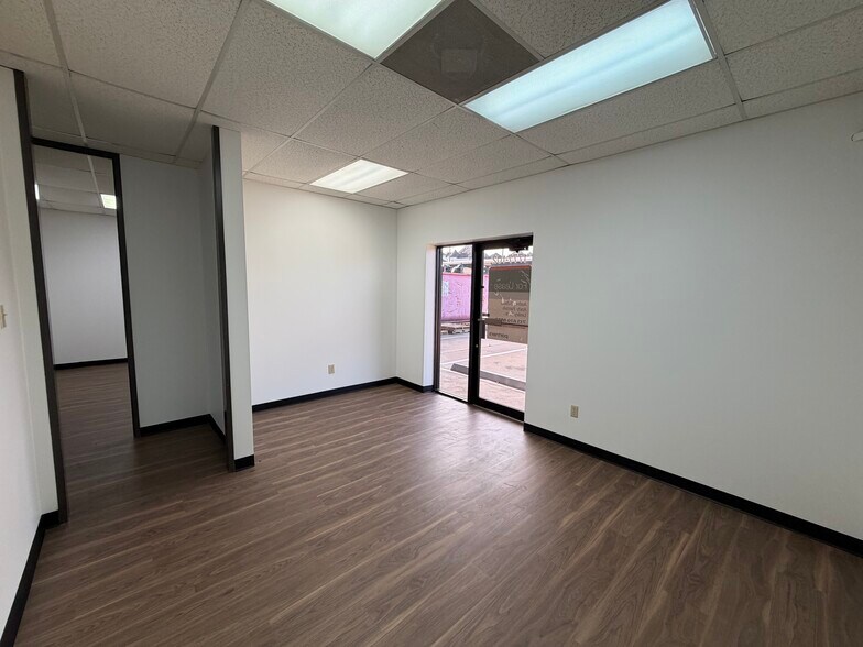 More Photos Of 1771 Upland Dr, Houston Unknown For Lease