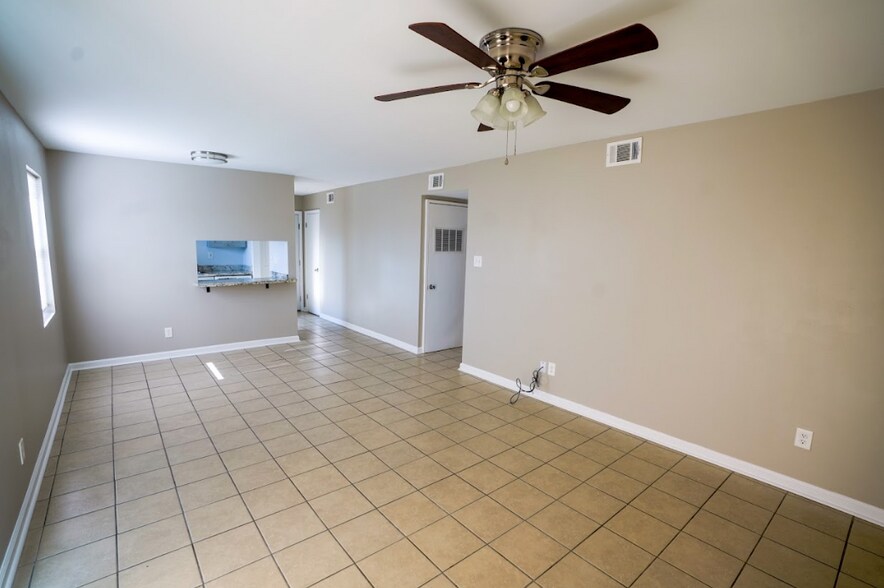 More Photos Of 15909 River Rd, Hahnville Apartments For Sale