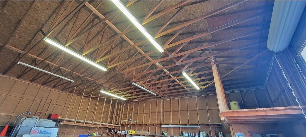 More Photos Of 650 S 7th St, Chowchilla Industrial For Sale