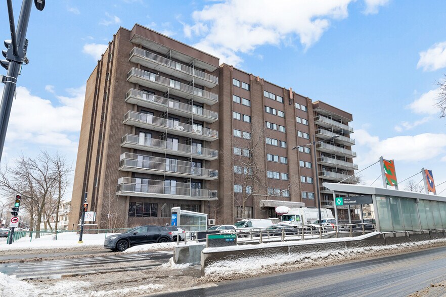 Primary Photo Of 5930 Boul Pie-IX, Montréal Apartments For Lease