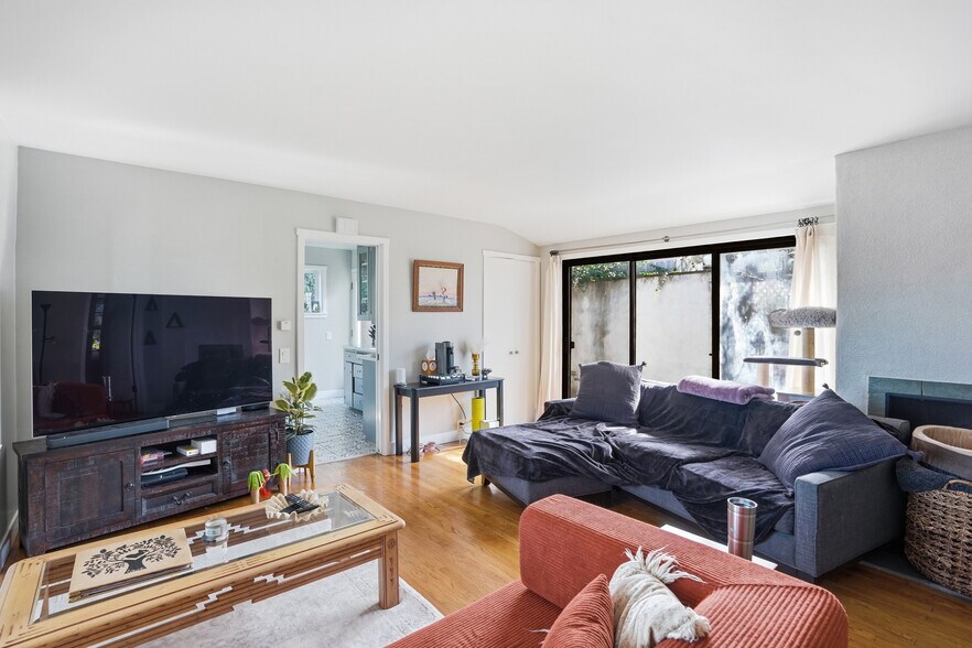 More Photos Of 2101 Johnson Ave, San Luis Obispo Multifamily For Sale