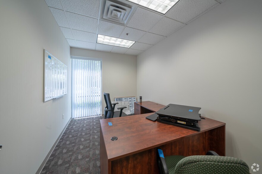 More Photos Of 601 Campus Dr, New Brighton Manufacturing For Lease