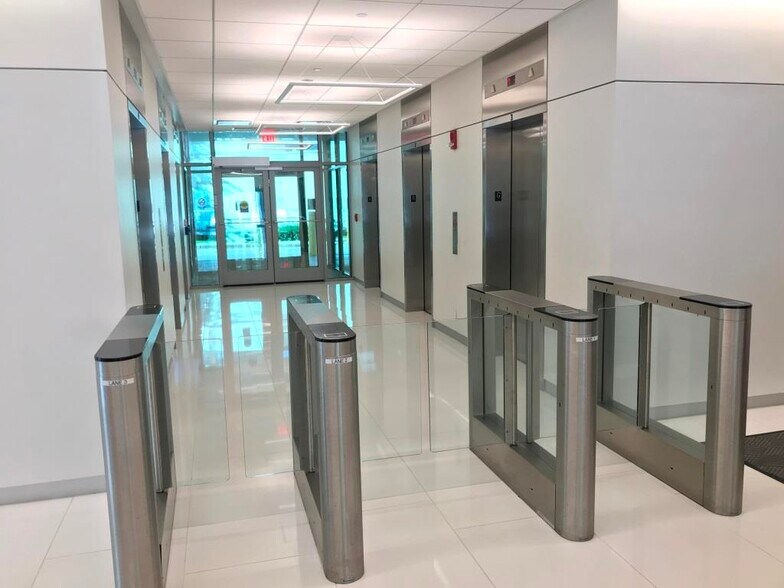 More Photos Of 1 Evertrust Plz, Jersey City Office For Lease