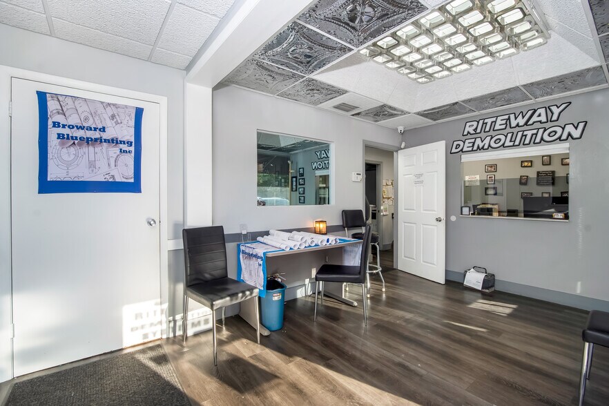 More Photos Of 3071 NW 64th Ave, Sunrise Warehouse For Sale