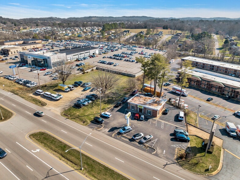 More Photos Of 1210 Nashville Hwy, Columbia Storefront Retail Office For Sale