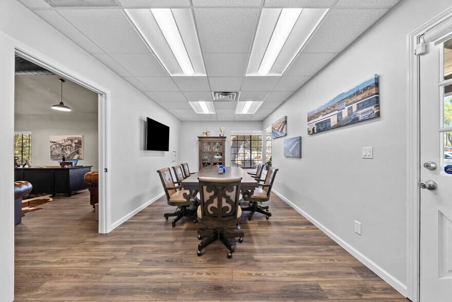 More Photos Of 1392 Tavern Rd, Alpine Freestanding For Sale