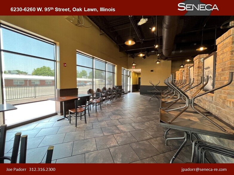 More Photos Of 6230-6260 W 95th St, Oak Lawn Unknown For Lease
