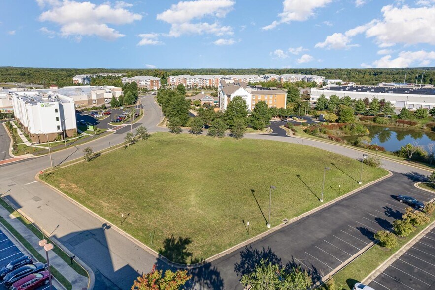 More Photos Of 1068-1076 Hospitality Ln, Fredericksburg Land For Sale