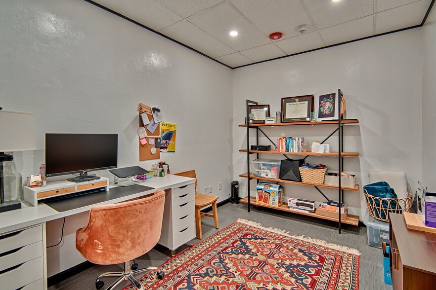 More Photos Of 1724 NE 2nd St, Gainesville Light Manufacturing For Sale