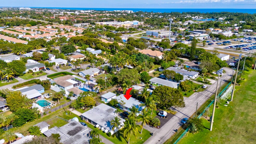 More Photos Of 323 De Carie St, Delray Beach Apartments For Sale