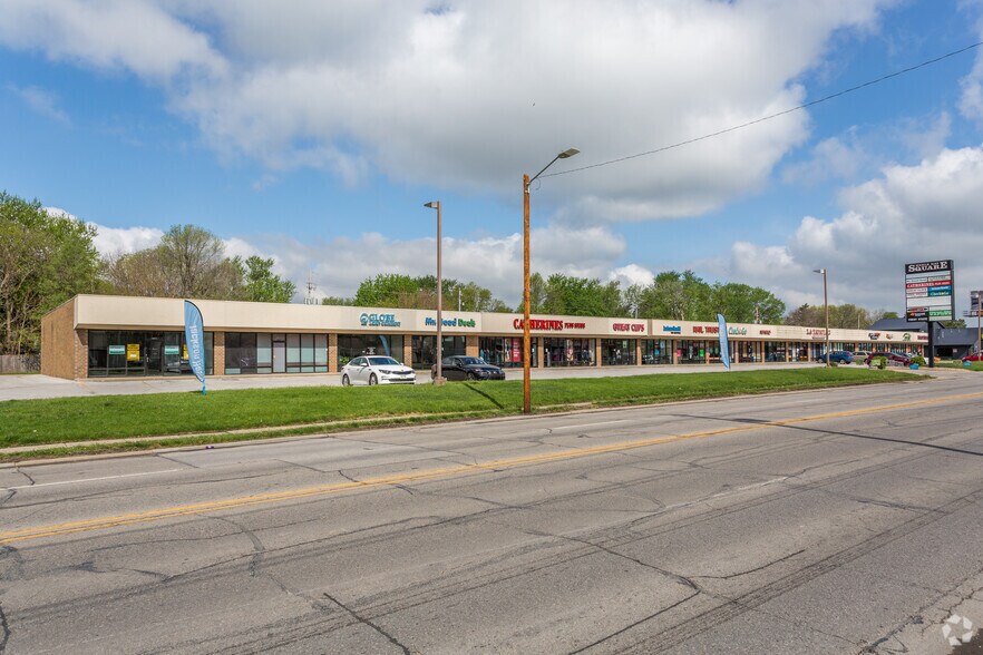 34083516 Merle Hay Rd, Des Moines, IA 50310 For Lease