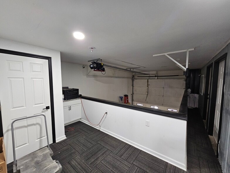 More Photos Of 2117 W Morris St, Indianapolis Warehouse For Sale