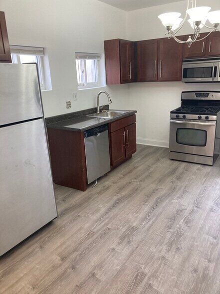 More Photos Of 2318 S Homan Ave, Chicago Apartments For Sale