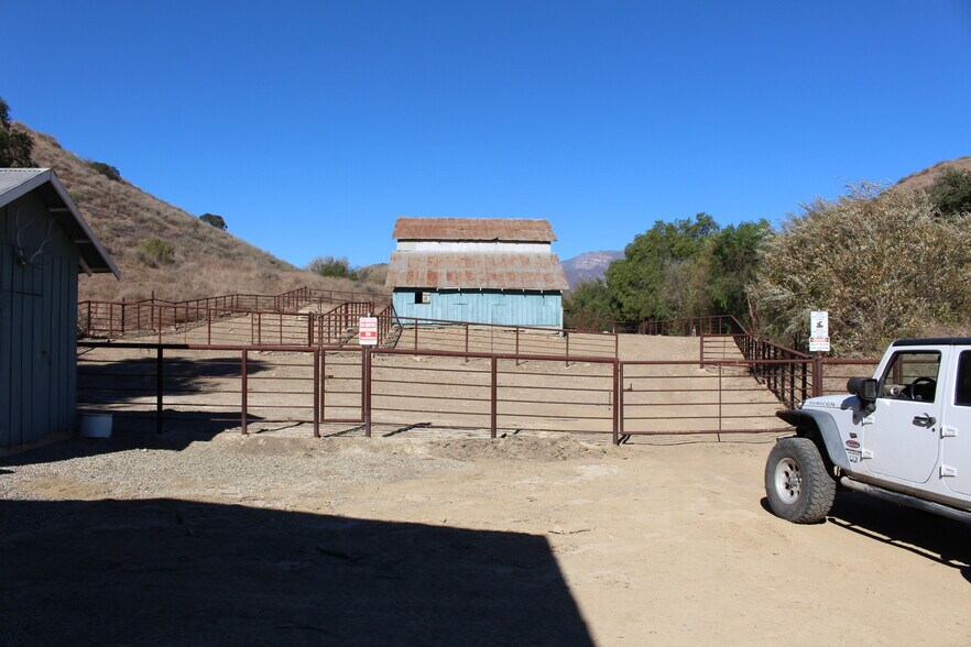 More Photos Of 0 Dickenson Rd, Santa Paula Land For Sale