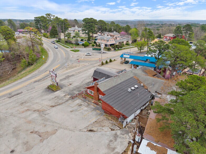 More Photos Of 104 Huntsville Dr, Eureka Springs Restaurant For Sale