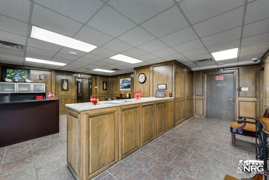 More Photos Of 3427 E State Highway 158, Midland Industrial For Sale