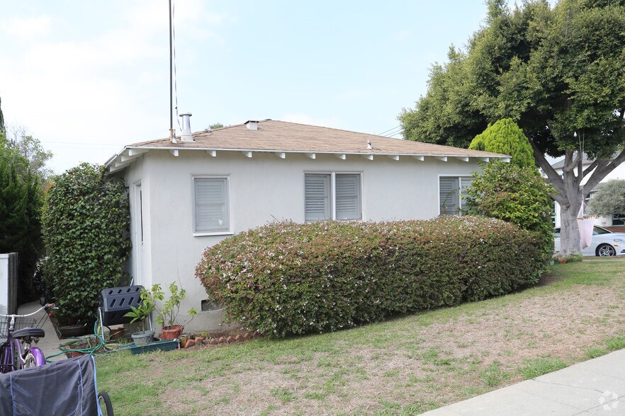 More Photos Of 1826-1832 California Ave, Santa Monica Apartments For Sale