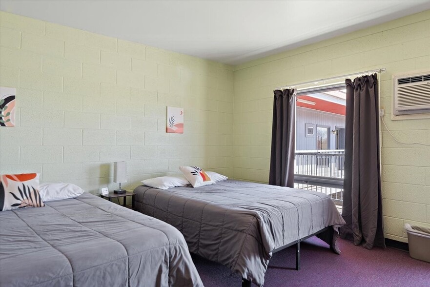 More Photos Of 215 E 3rd St, La Junta Hotel For Sale