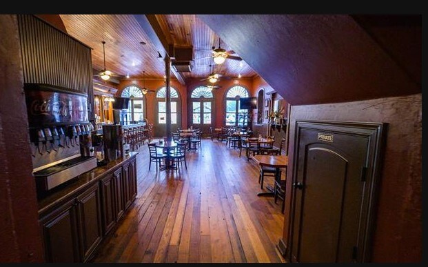 More Photos Of 124 E Austin St, Jefferson Restaurant For Sale