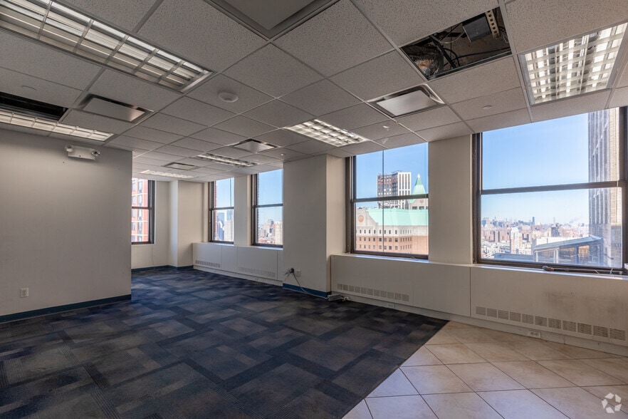 Photo of 27th Floor Ste 2707