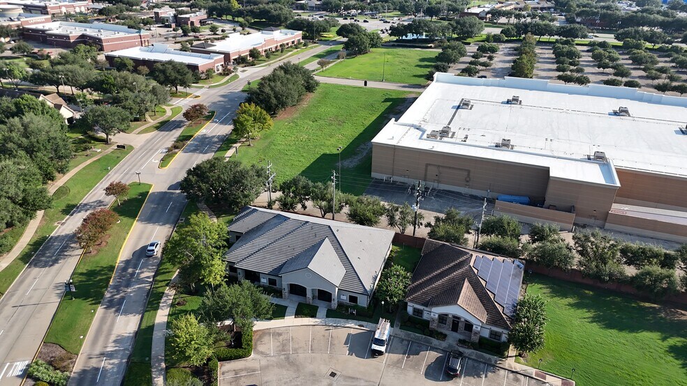 More Photos Of 4810 Riverstone Blvd. C Blvd, Missouri City Medical For Lease