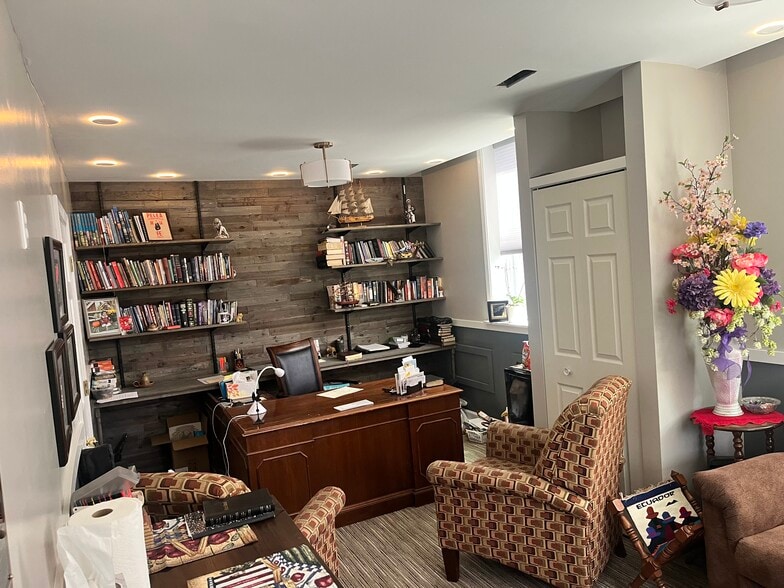 More Photos Of 4743 Northcote Ave, East Chicago Specialty For Sale