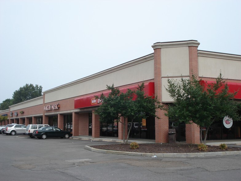 More Photos Of 1425 Germantown Pky, Cordova Unknown For Lease