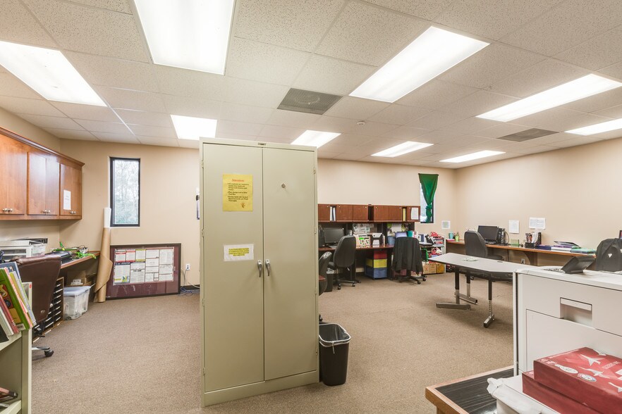 More Photos Of 23750 FM 1314 Rd, Porter Office For Sale